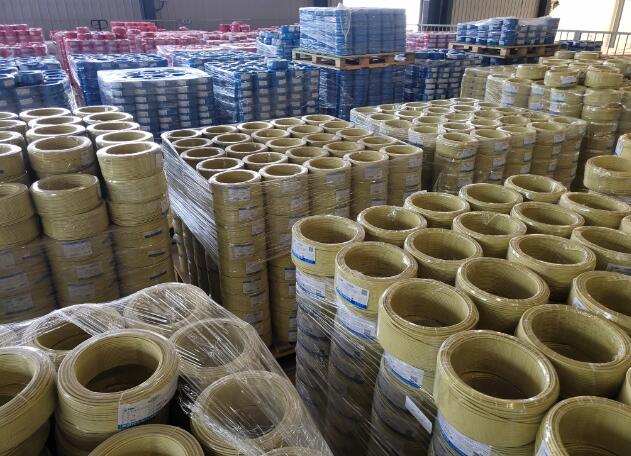 ZC-BV 4平方铜芯聚氯乙烯绝缘阻燃布电线